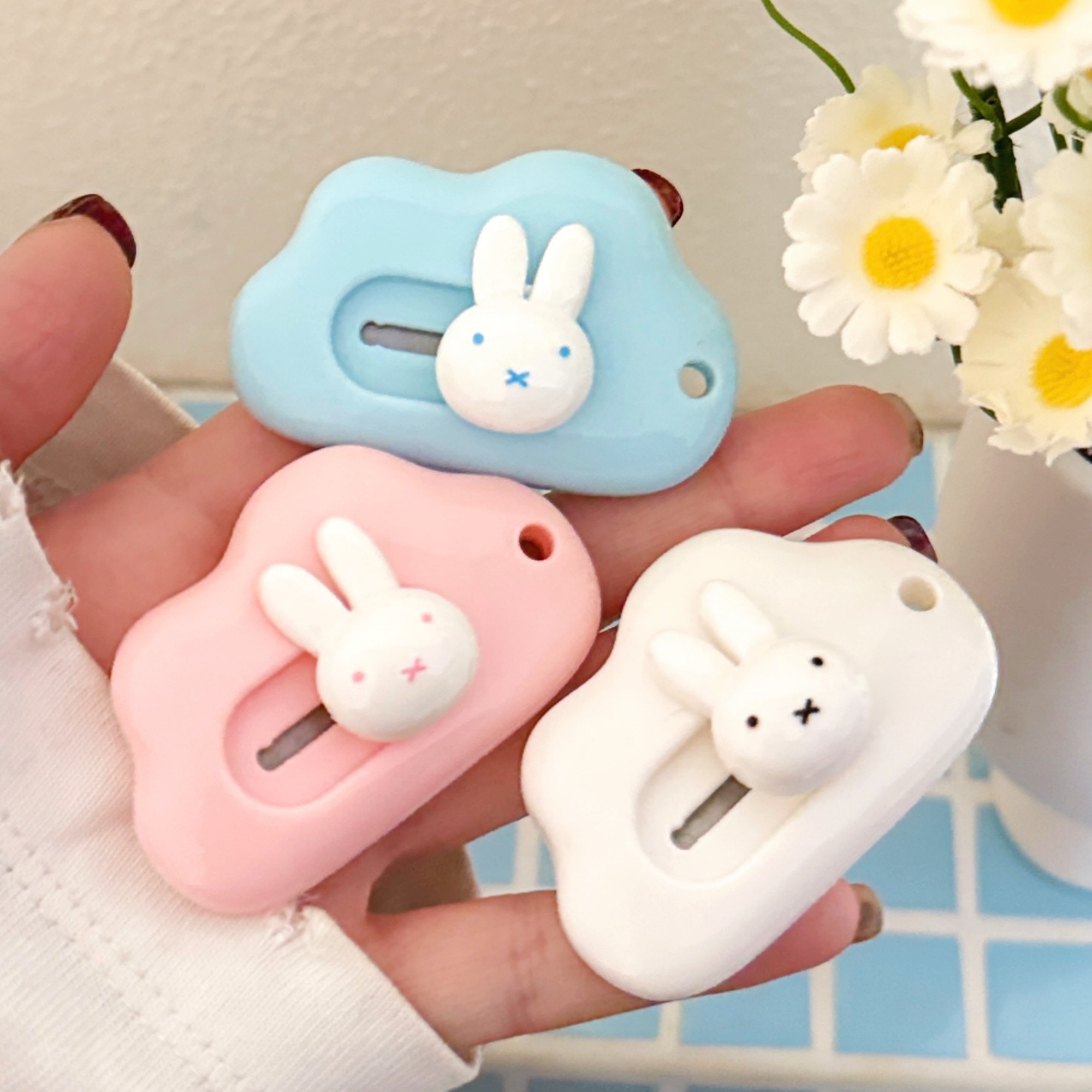 HOT Selling 1/3 Pcs Cute Miffy - Cosplay Prop Knife のレビューと価格