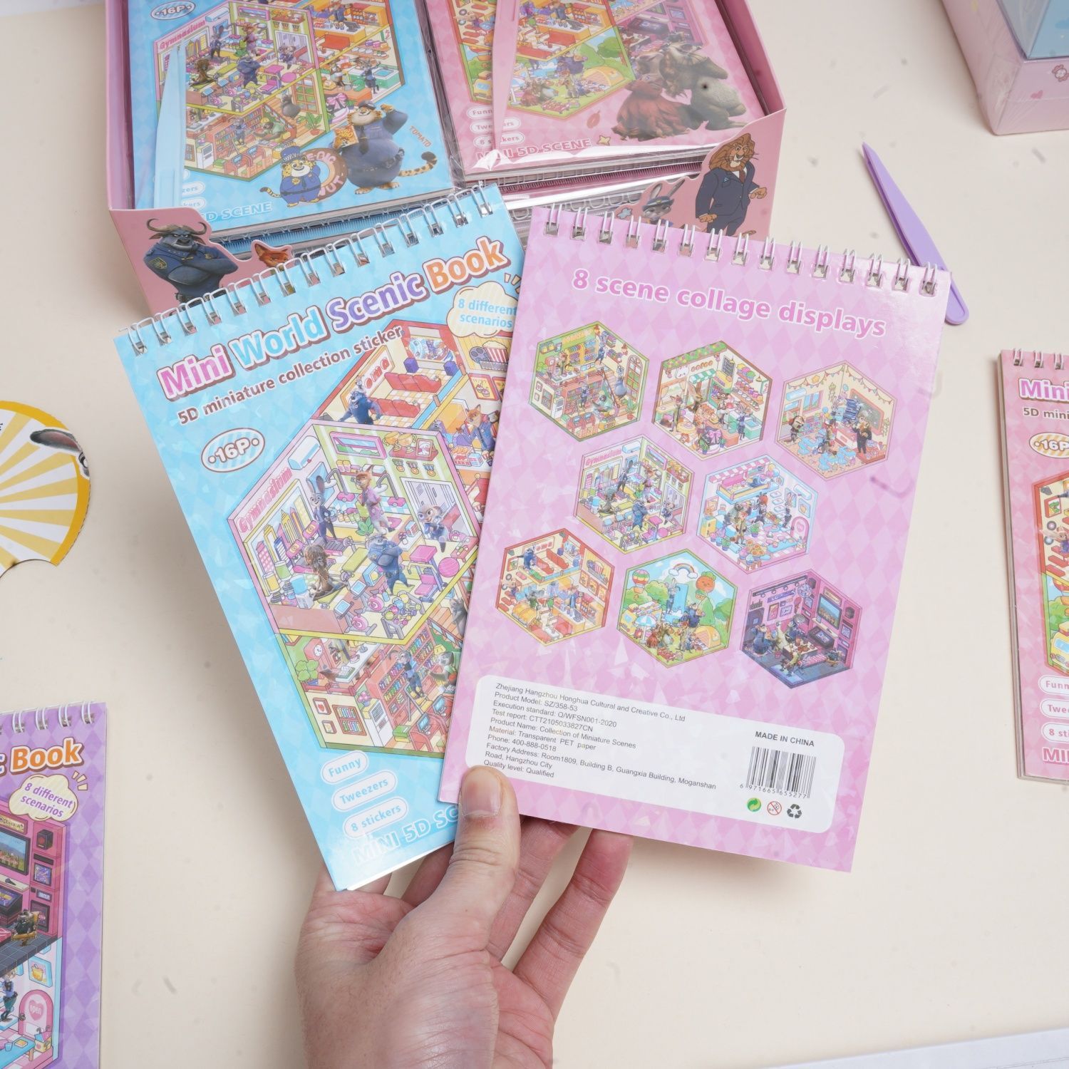  HOT Zootopia2 Mini World Sce - Cosplay Prop Book のレビューと価格
